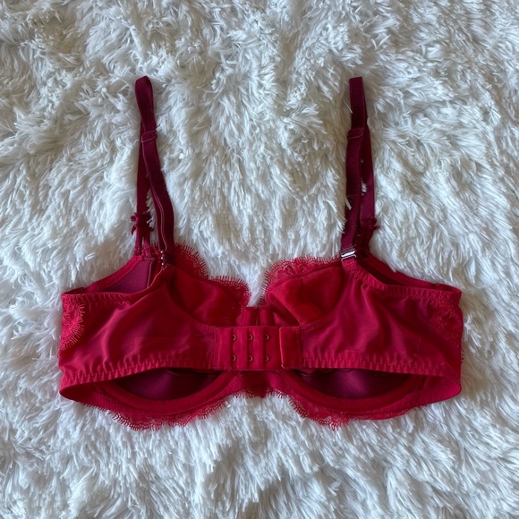 Very Sexy Unlined Push-up Bra - Picture 2 of 5